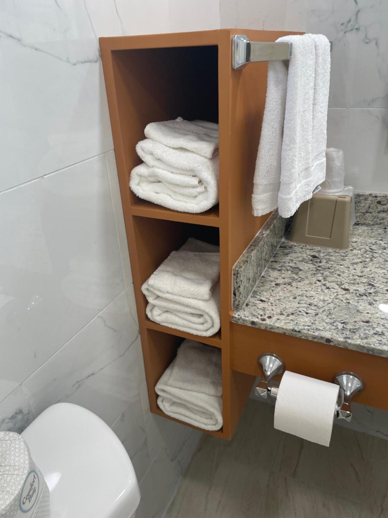 伊萨卡大使汽车旅馆 外观 照片