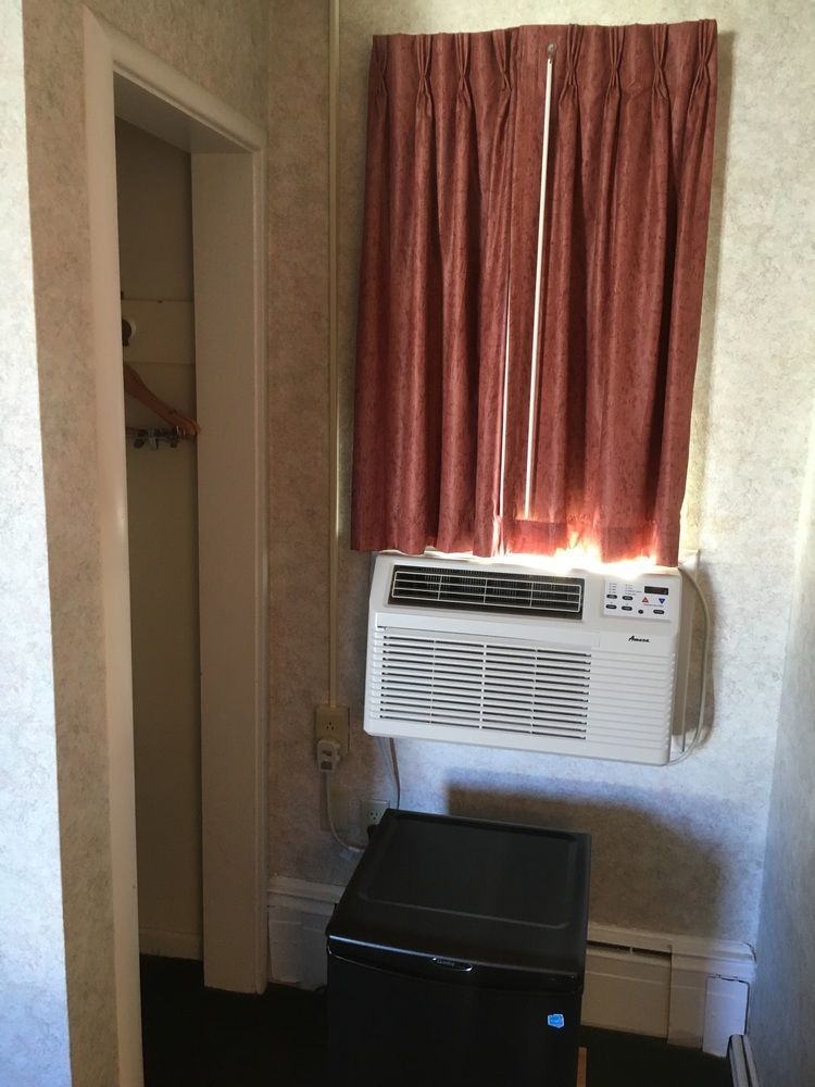 伊萨卡大使汽车旅馆 外观 照片