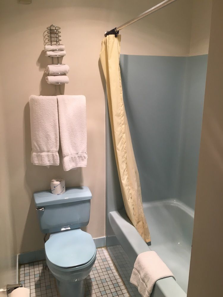 伊萨卡大使汽车旅馆 外观 照片